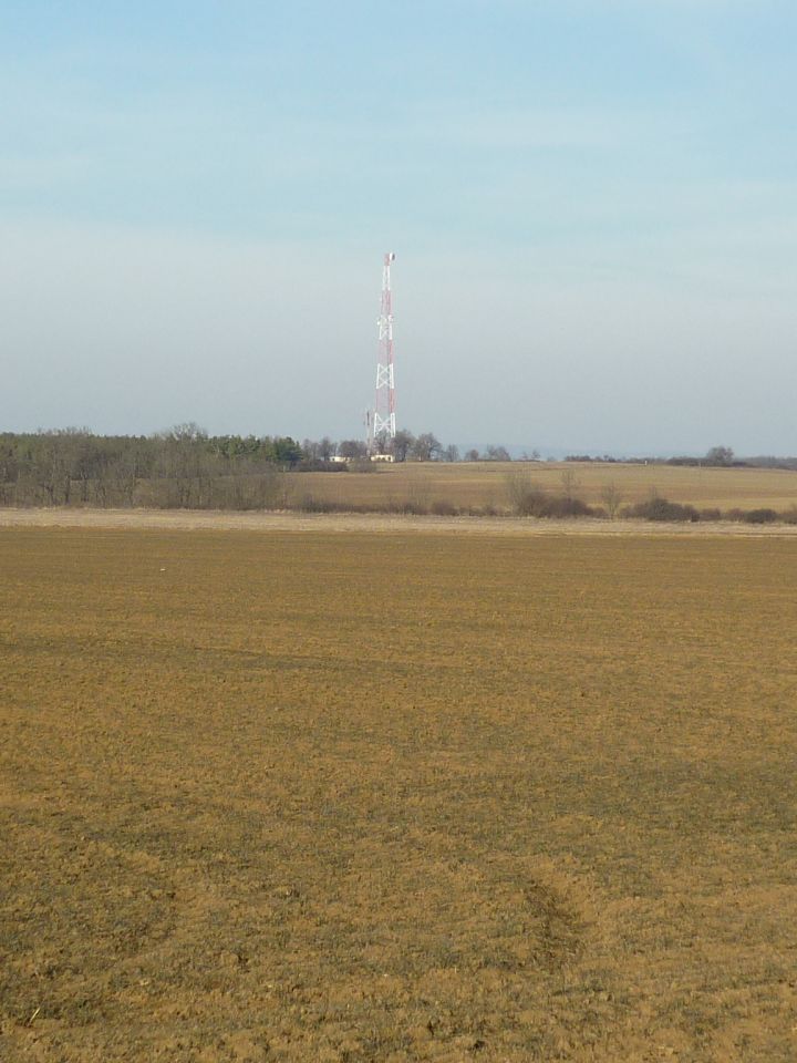 december 20-án Vitéz Szentgyörgyi Dezső légigyőzelmeként lezuhant szovjet IL-2 M3 Sturmovik csatarepülőgép becsapódási helye délnyugat felől.