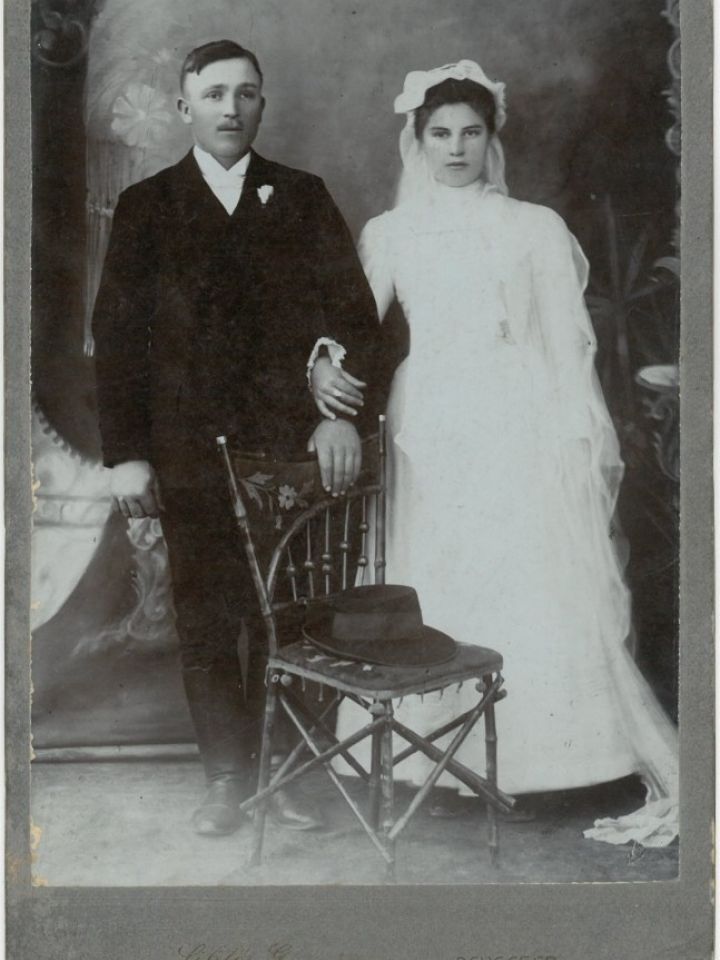 Fazekas Lajos és menyasszonya Devecser 1908