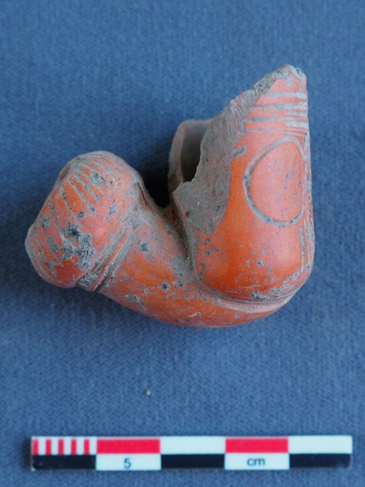 Cseréppipa töredéke