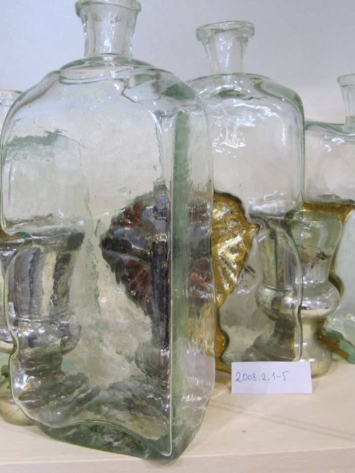 Üvegművészeti gyűjteményünk nagyjai