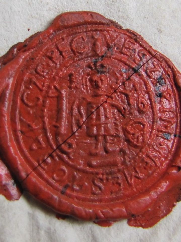 Az előző pecsét használatban, egy Múzeumunkban őrzött céhes iraton. 