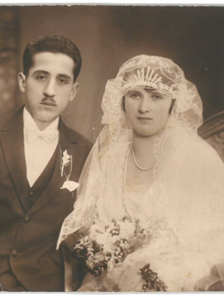 Sárzó István hentes és mészáros és Plan Ilona Veszprém 1920 körül