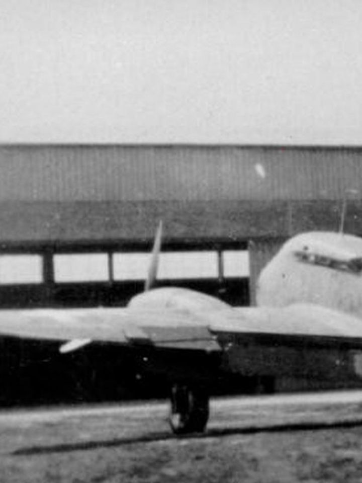 Magyar Me 210 gyorsbombázó függőleges vezérsíkja  Messerschmitt