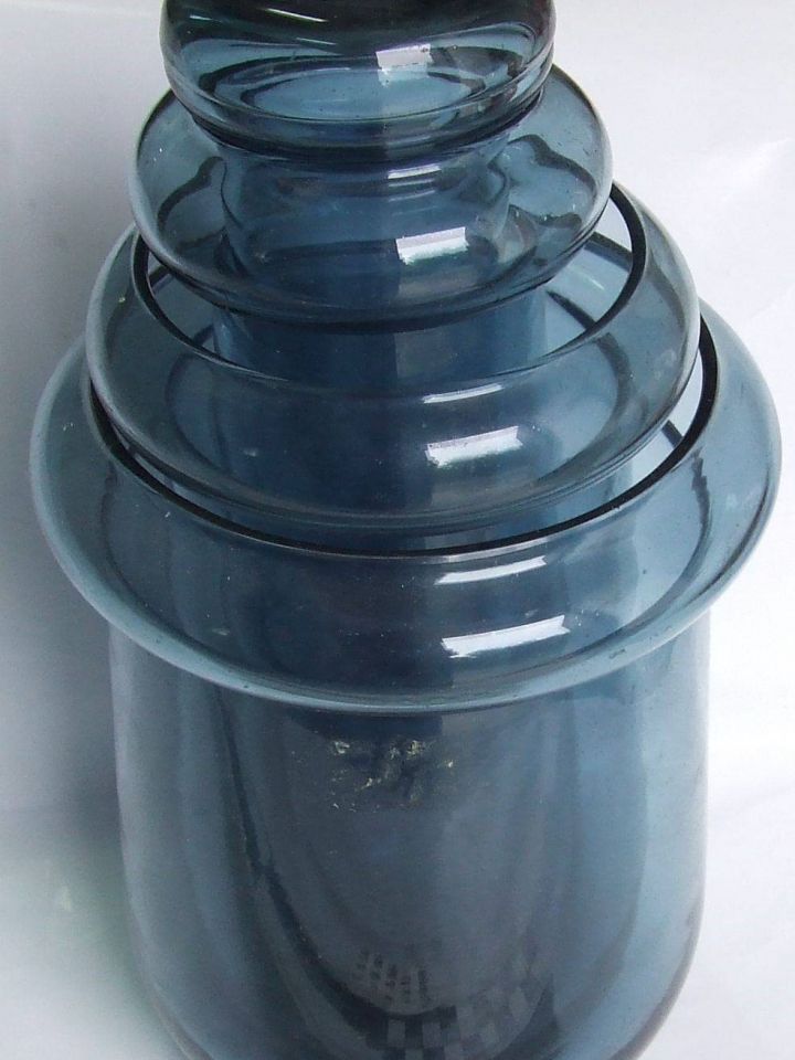 Vida Zsuzsa Vázasorozat