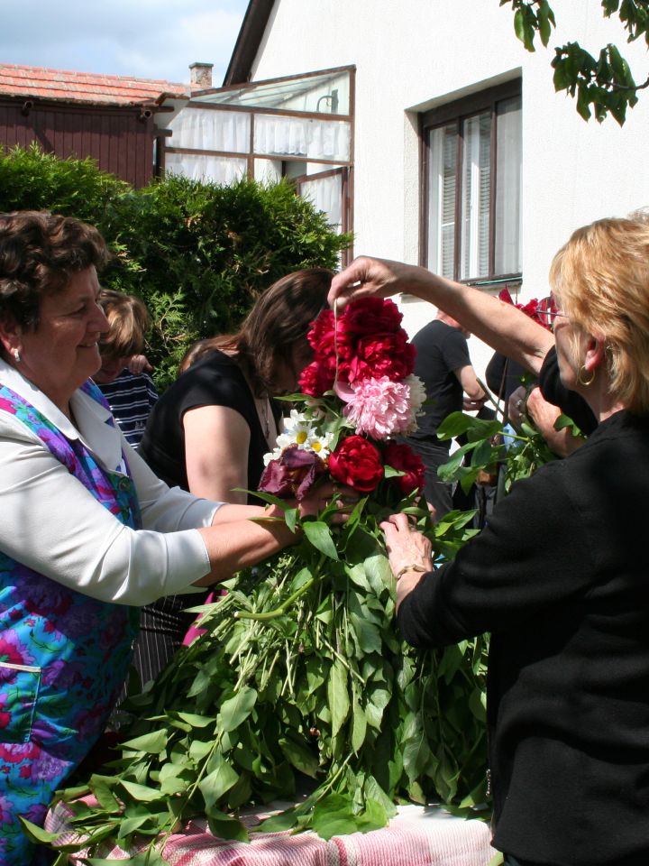 Pünkösdi szokások