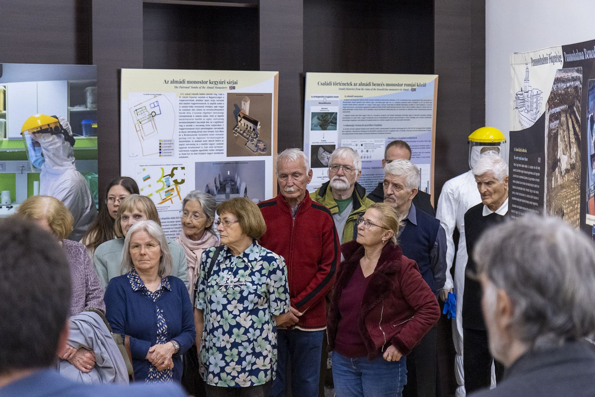 A megnyitó vendégei 