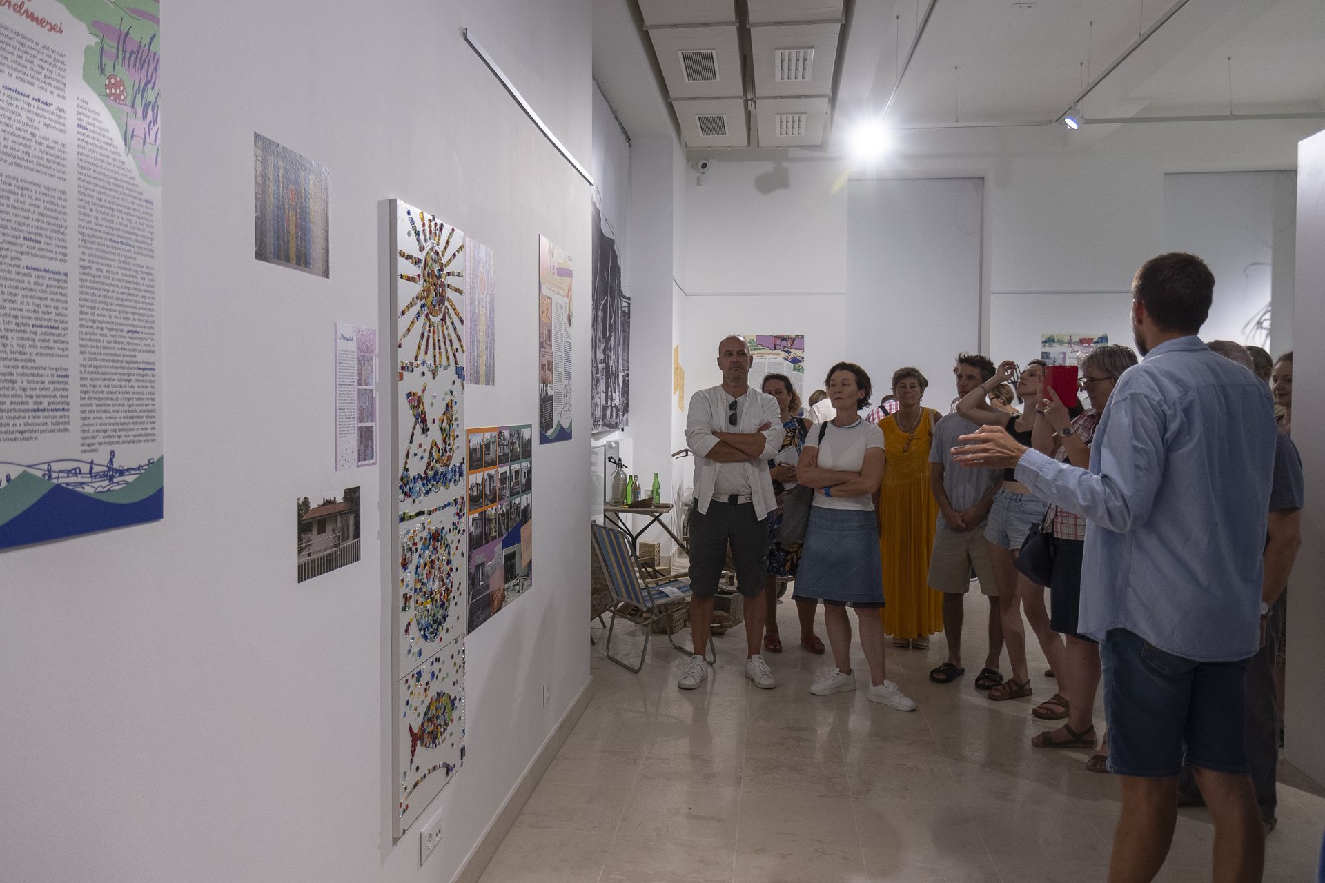 Törő Balázs náprajzos-muzeológus utolsó kurátori tárlatvezetése a kiállításban