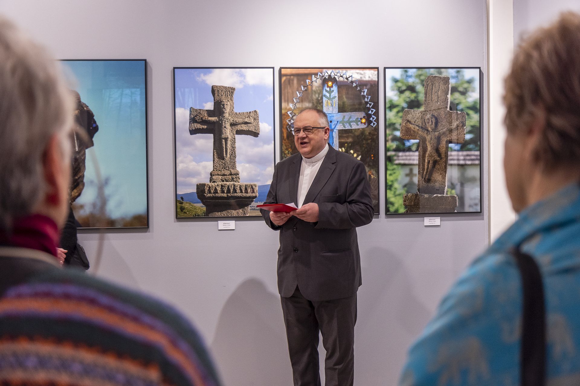 Lukácsi Zoltán tárlatvezetése