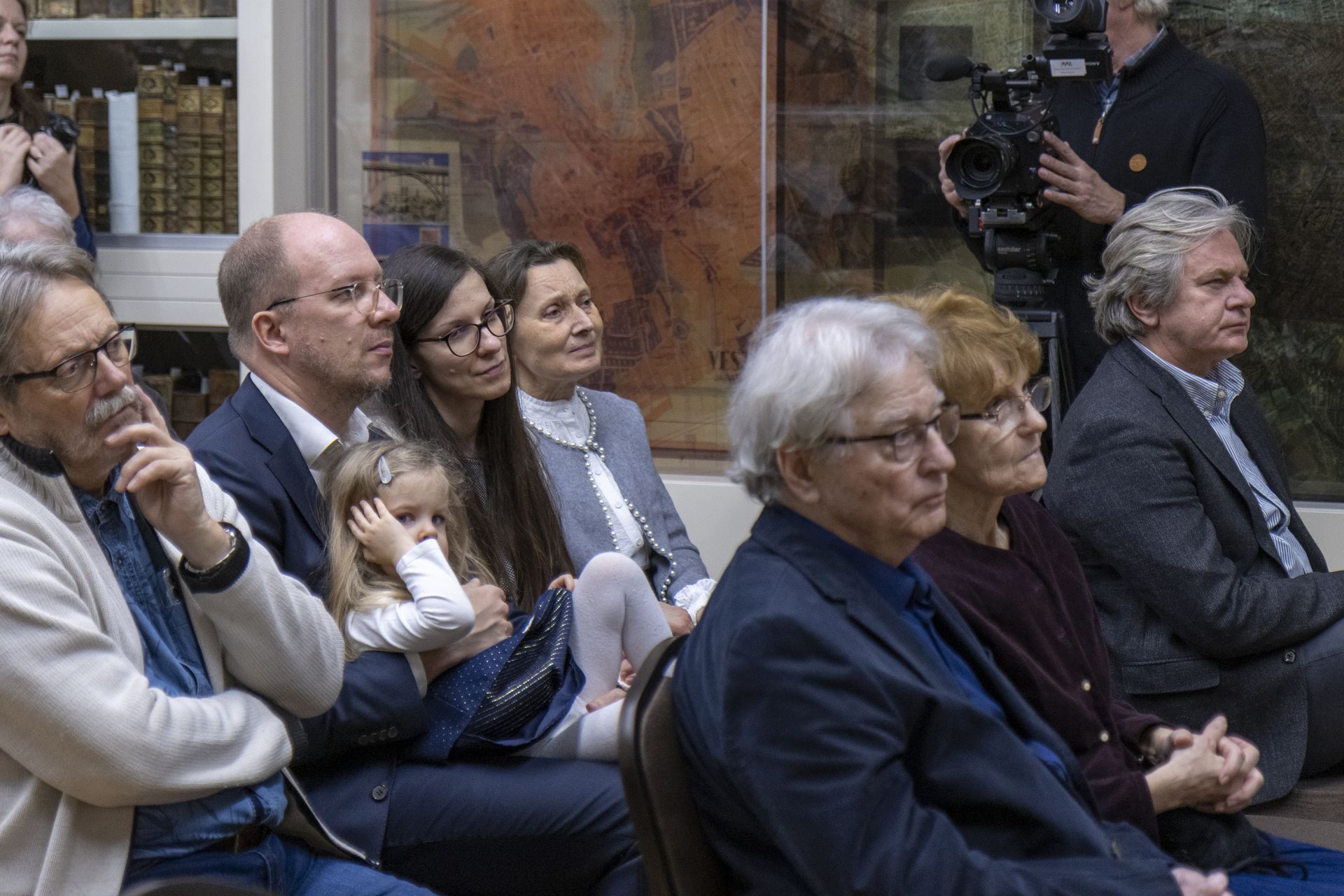 A megnyitó pillanatai 