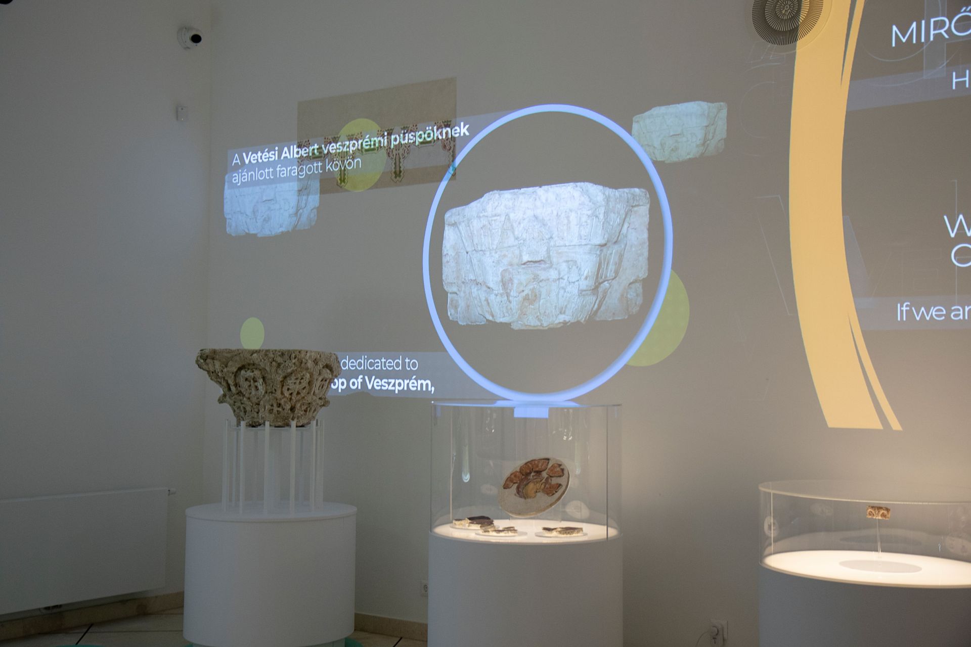 Az Emlékgép kiállítás enteriőr