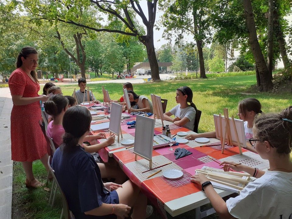 Festés a szabadban - Nyári napközis tábor a Laczkó Dezső Múzeumban