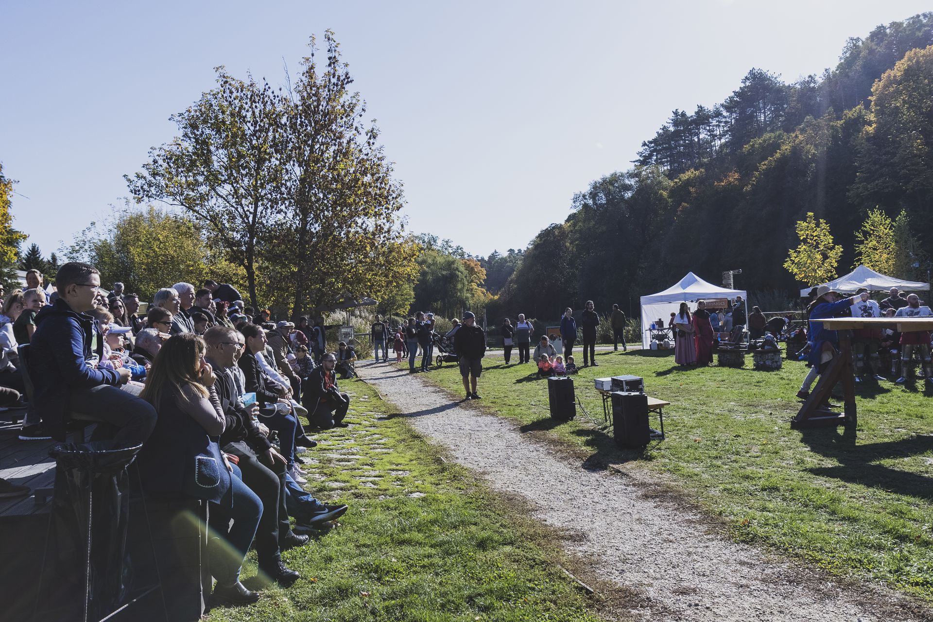 Nézők az eseményen