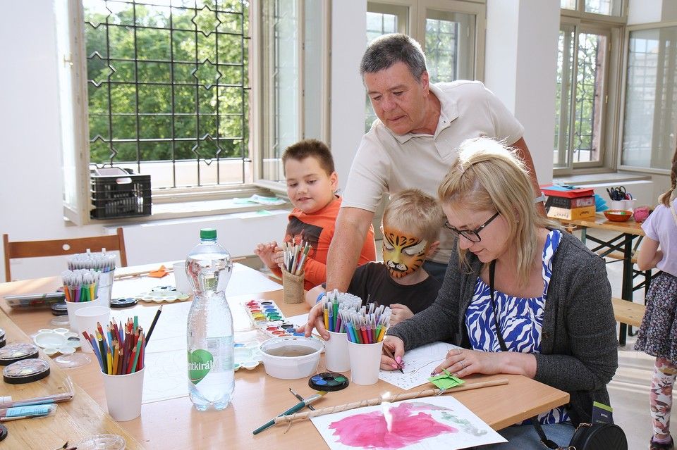 Kézműves foglalkozás