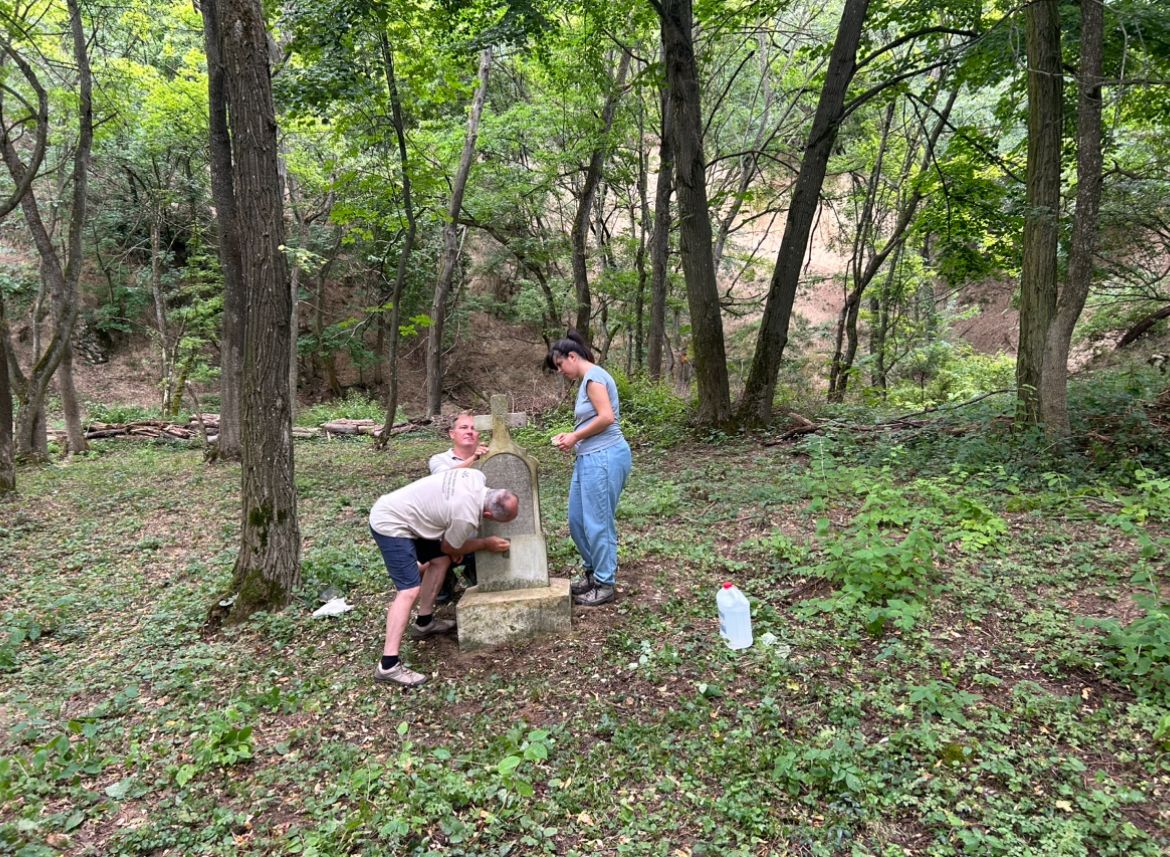Dörgicse - dolgoznak a kollégák