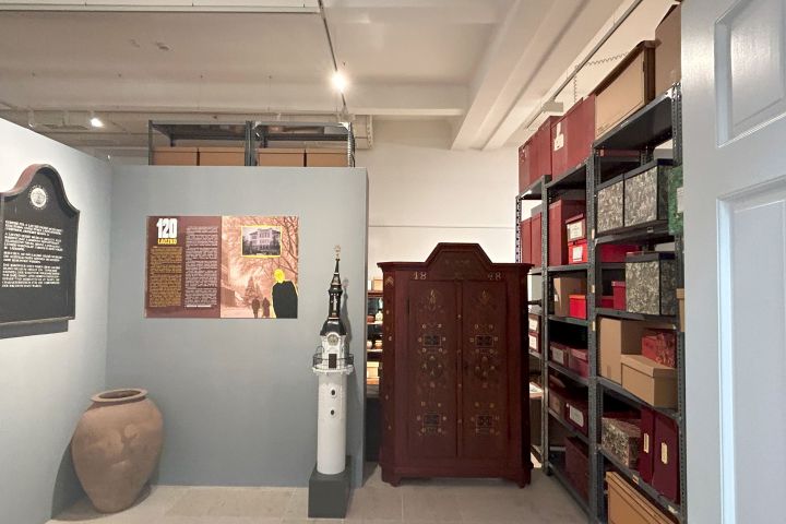 A kiállításban a Tűztorony makettje