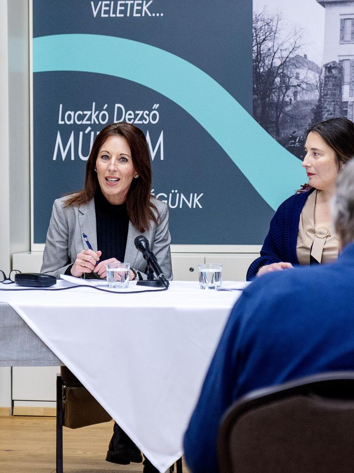 Sótonyi Mónika alpolgármester